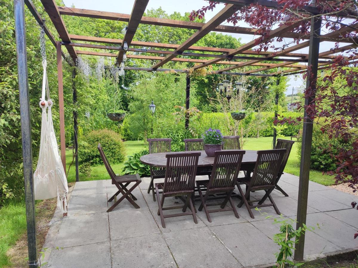 Tower View Lodge Ennis Exterior foto